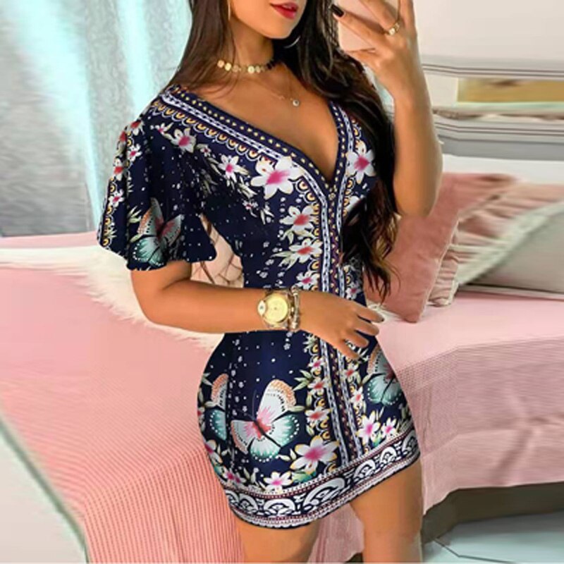 Vestido Curto Floral Elegante - FINÉRRIMAS