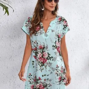 Vestido Curto Floral Elegante