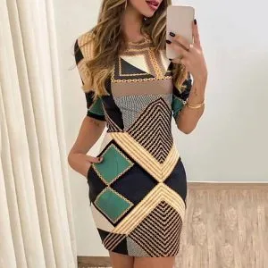 vestido-geometrico-manga-curta-3