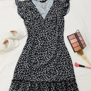 Vestido Básico Florzinhas