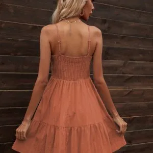 vestido-curto-babado-02
