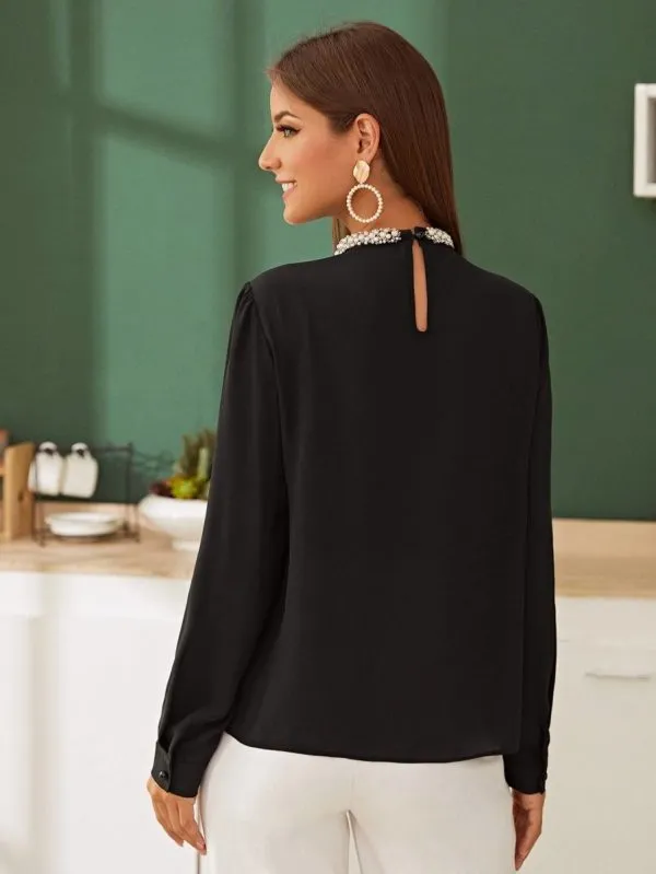 blusa-elegante-gola-bordada-07