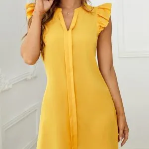 Vestido Curto Detalhe Plissado