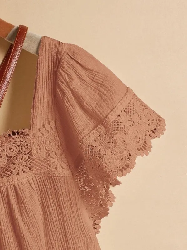 blusa-com-detalhes-gola-quadrada-3